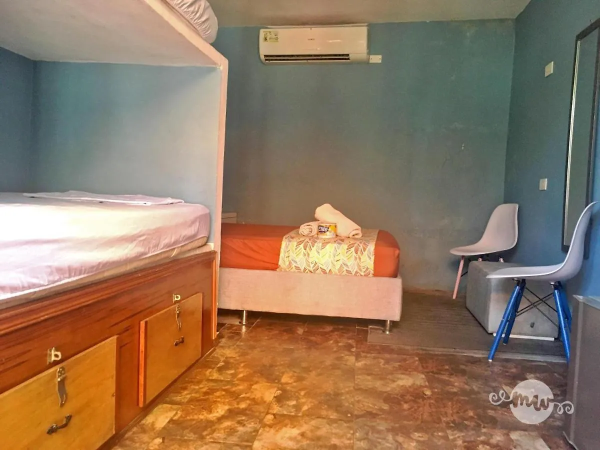 Mama Waldy Hostel Cartagena